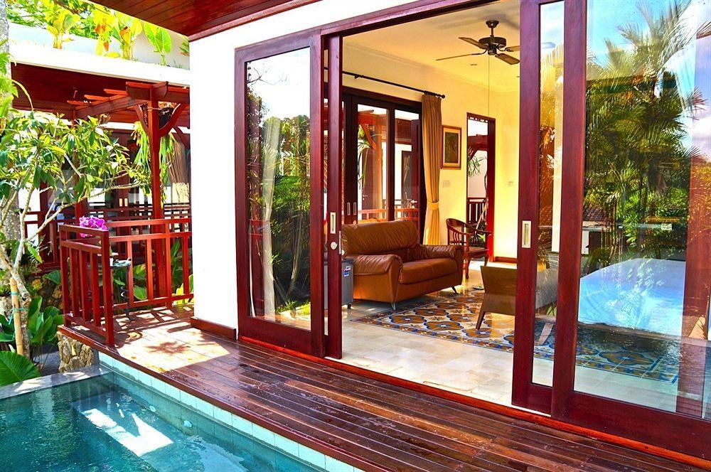 Aqua Octaviana Bali Villa Canggu  Exterior photo