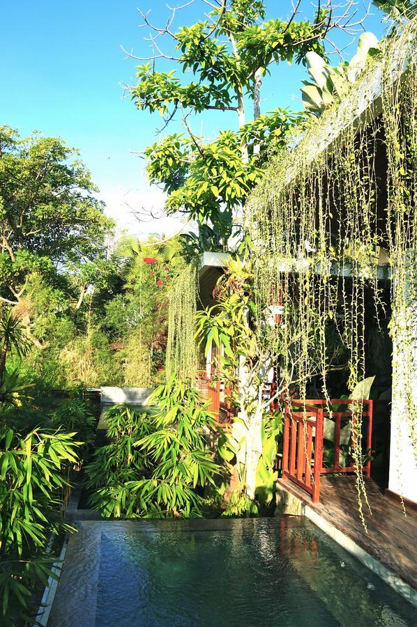 Aqua Octaviana Bali Villa Canggu  Exterior photo